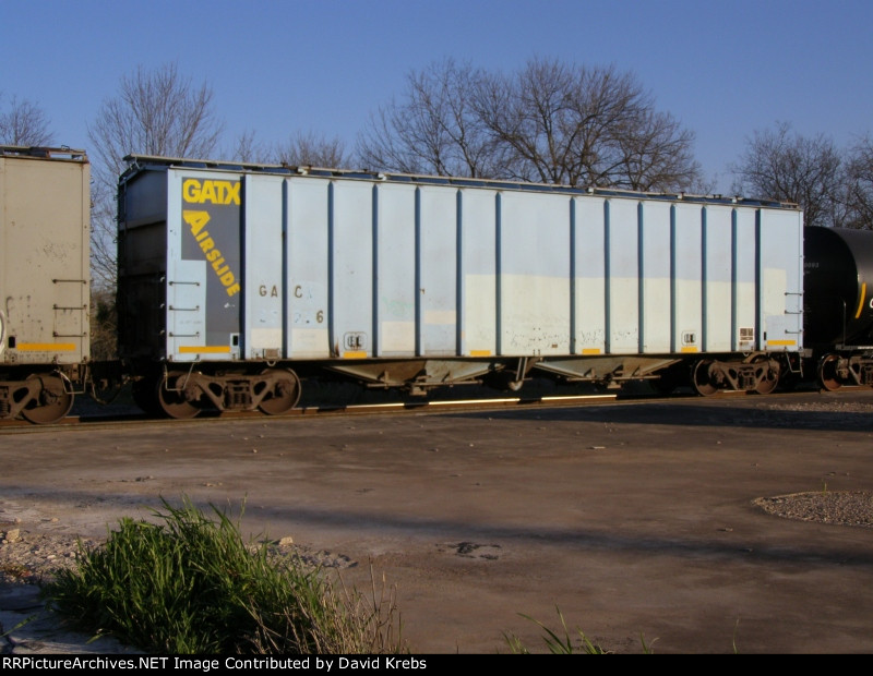 GATX Airslide covered hopper with faded out numbers